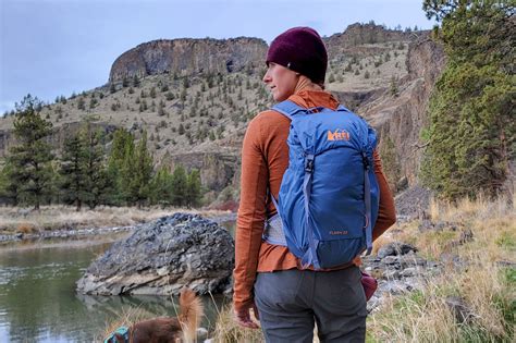 best daypack for women hikers.